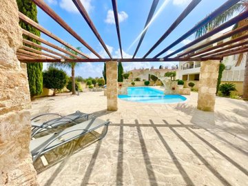 key-ready-apartment-for-sale-paphos-cyprus