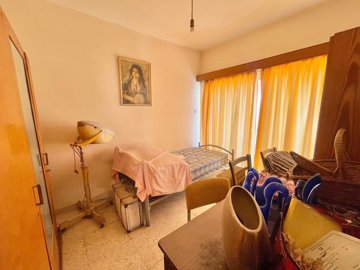top-floor-apartment-for-sale-paphos-cyprus-ge