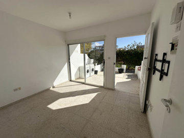 apartment-for-sale-paphos-cyprus-near-beach15