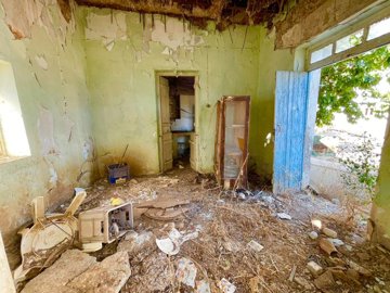 house-for-renovation-for-sale-paphos-cyprus5