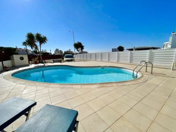 villa-for-sale-paphos-peyia-cyprus12