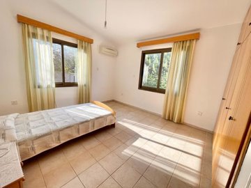 bungalow-for-sale-peyia-paphos-cyprus27