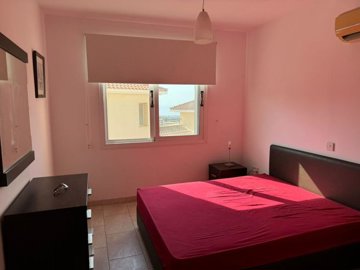 key-ready-apartment-for-sale-paphos-cyprus-pe
