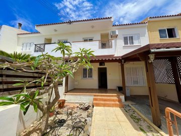 townhouse-for-sale-paphos-cyprus-emba0