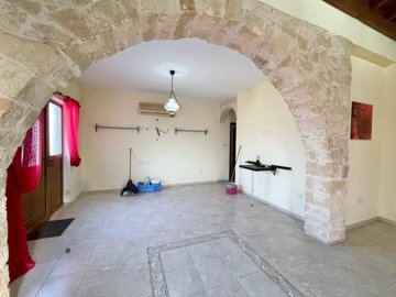 bungalow-for-sale-koili-cyprus10