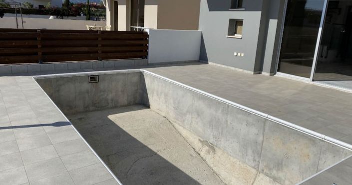 Image No.12-3 Bed House for sale