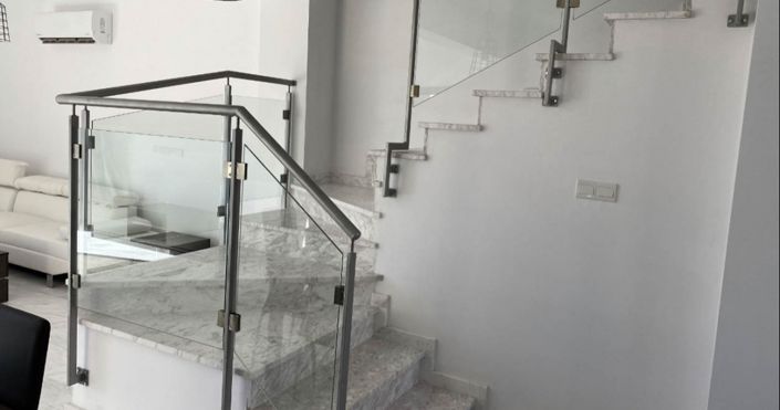 Image No.18-3 Bed House for sale