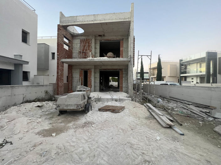 Image No.3-3 Bed House for sale