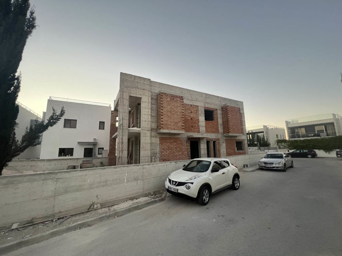 Image No.5-3 Bed House for sale