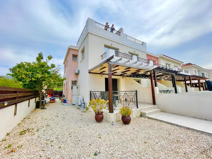 Image No.1-3 Bed House for sale