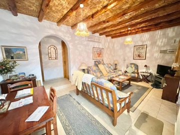 stone-bungalow-for-sale-paphos-cyprus31