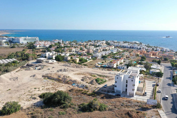 Image No.6-2 Bed House for sale