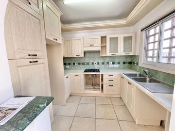 villa-property-for-sale-paphos-cyprus11
