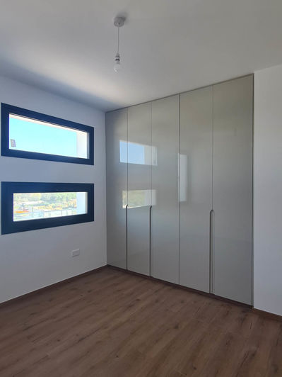 Image No.15-3 Bed Apartment for sale