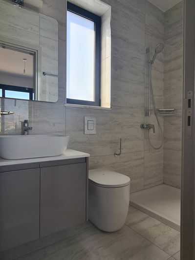 Image No.17-3 Bed Apartment for sale