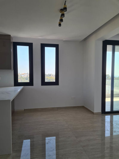 Image No.22-3 Bed Apartment for sale