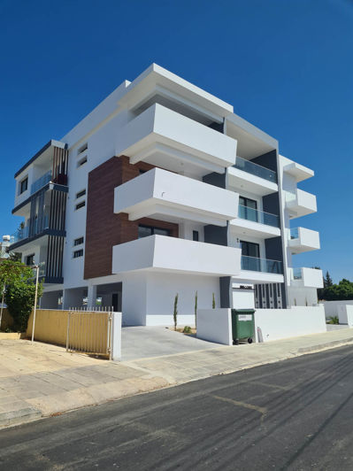 Image No.8-3 Bed Apartment for sale