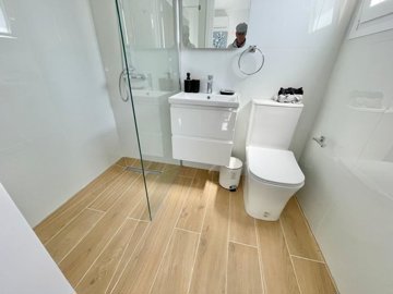 apartment-for-sale-paphos-cyprus-bar-street4
