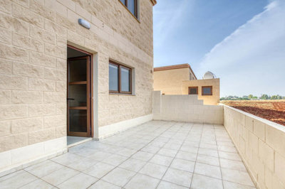 cyprus-townhouses-for-sale-agia-napa-title-de