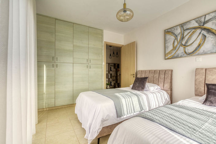 Image No.26-2 Bed House for sale