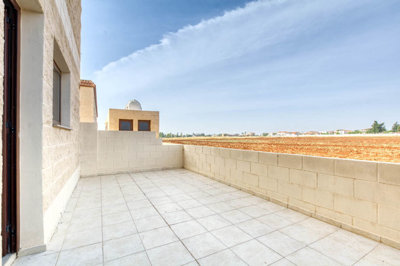 cyprus-townhouses-for-sale-agia-napa-title-de