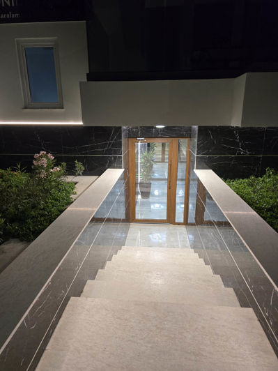 Image No.31-2 Bed Apartment for sale