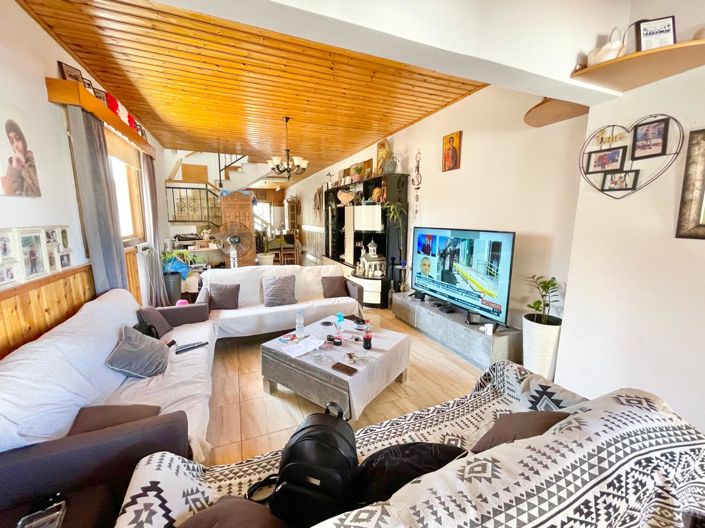 Image No.7-3 Bed House for sale