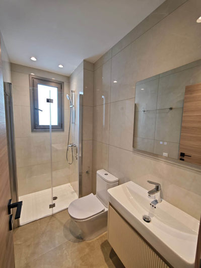 Image No.28-2 Bed Apartment for sale