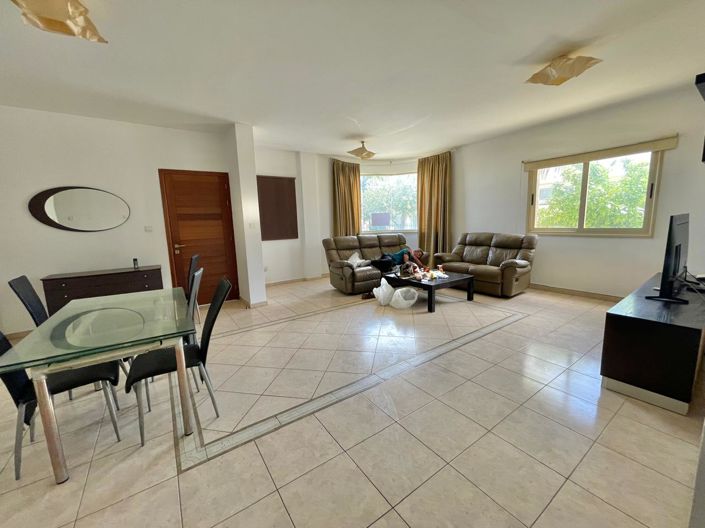 Image No.2-3 Bed House for sale