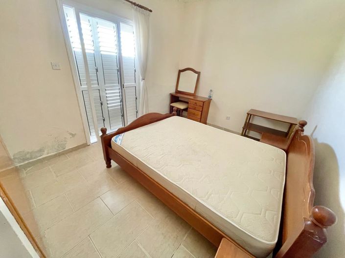 Image No.12-3 Bed House for sale