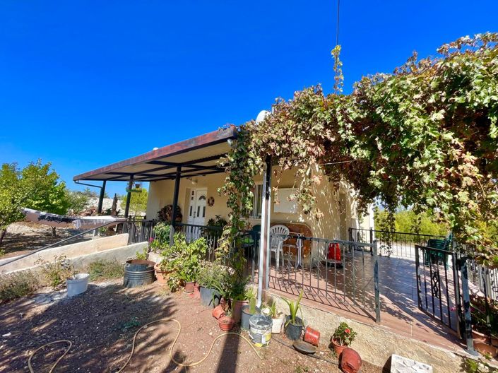 Image No.3-3 Bed House for sale