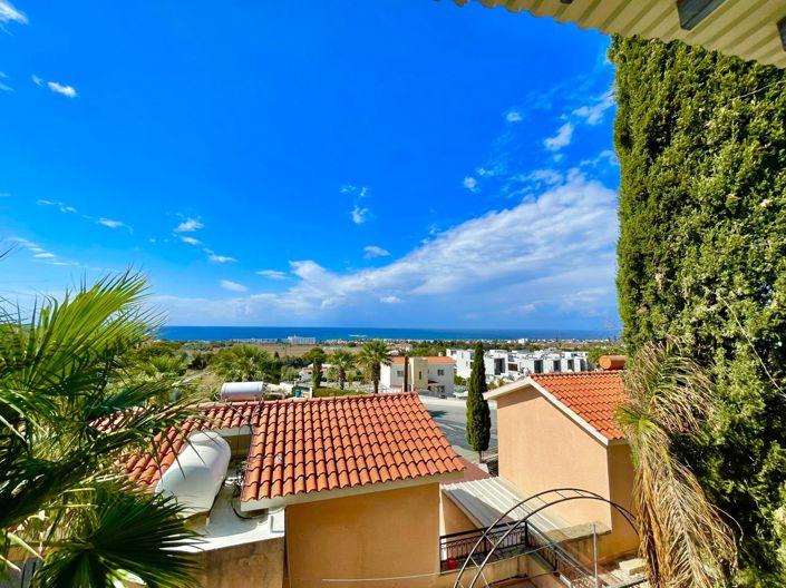 Image No.1-2 Bed House for sale