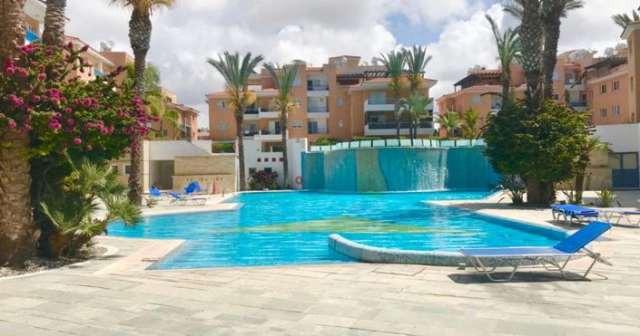 Image No.4-2 Bed House for sale