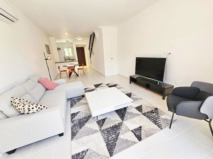 Image No.7-2 Bed House for sale