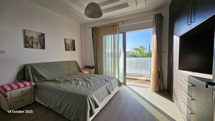 Image No.4-3 Bed House for sale