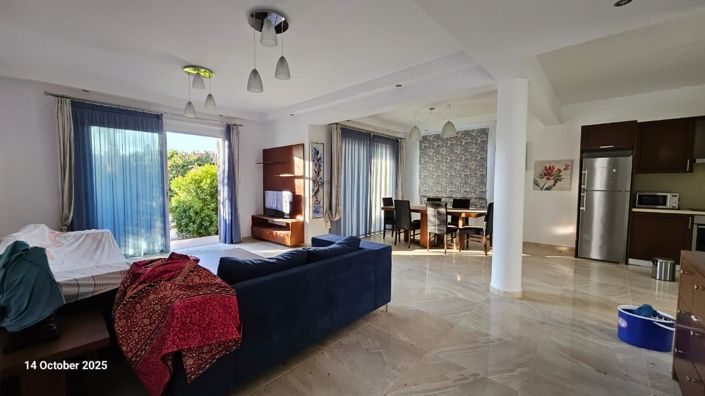 Image No.6-3 Bed House for sale