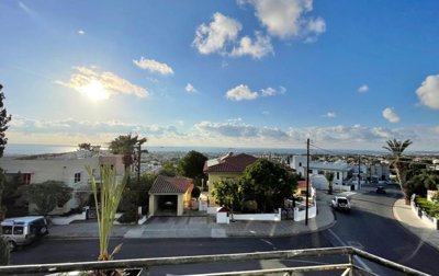 b9e6ac1a-40ac-4f8c-a3d5-482f00b1c1c6