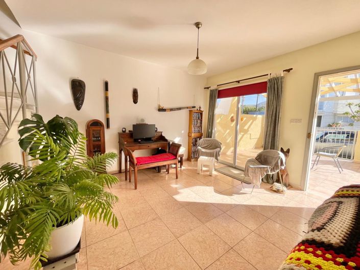 Image No.5-3 Bed House for sale