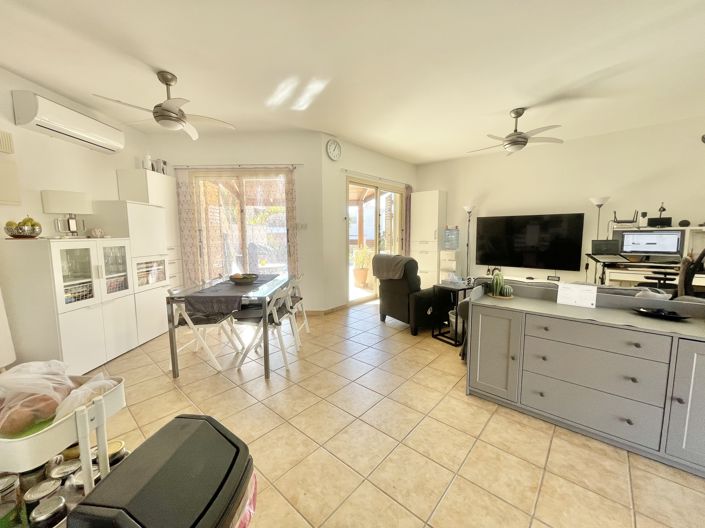 Image No.5-3 Bed House for sale