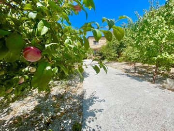 cyprus-traditional-stone-house-paphos2
