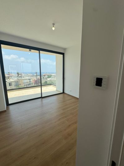 Image No.20-2 Bed Apartment for sale