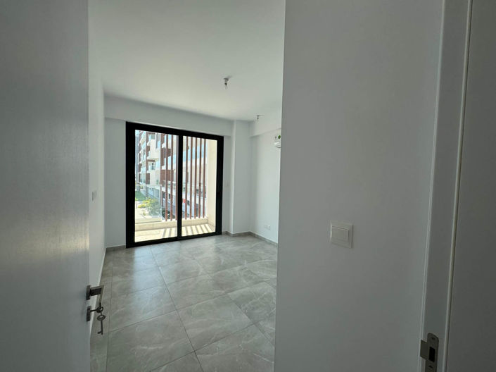 Image No.10-1 Bed Apartment for sale