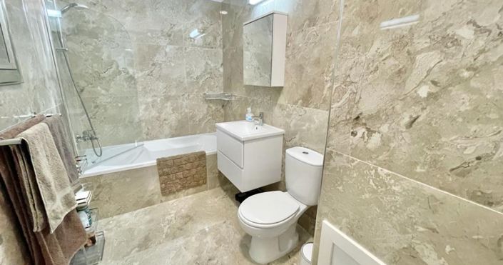 Image No.14-3 Bed Apartment for sale