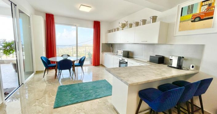 Image No.8-3 Bed Apartment for sale