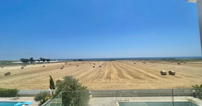 Image No.14-3 Bed House for sale