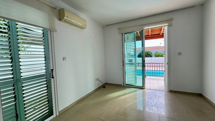 Image No.28-3 Bed House for sale