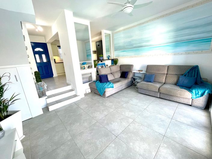 Image No.13-2 Bed House for sale