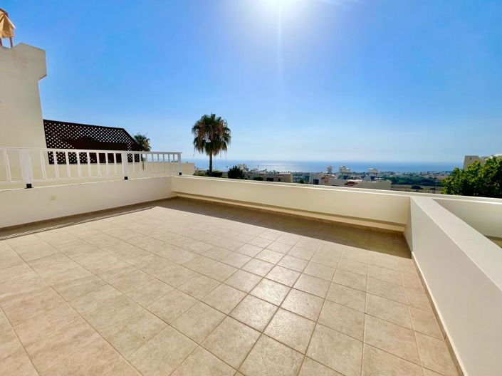 Image No.13-3 Bed House for sale