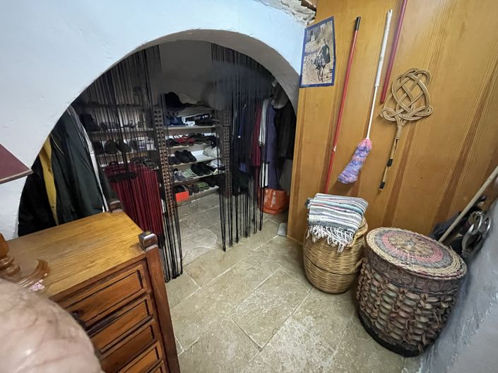 Image No.16-3 Bed House for sale