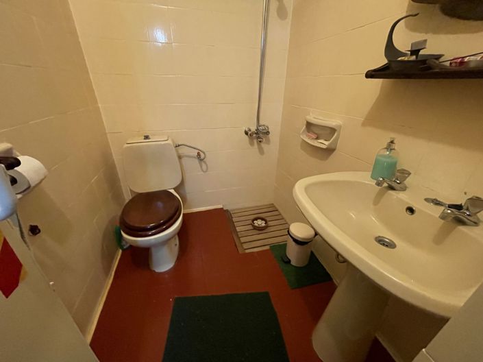 Image No.17-3 Bed House for sale